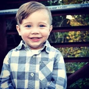 Meet your Posher, Corey